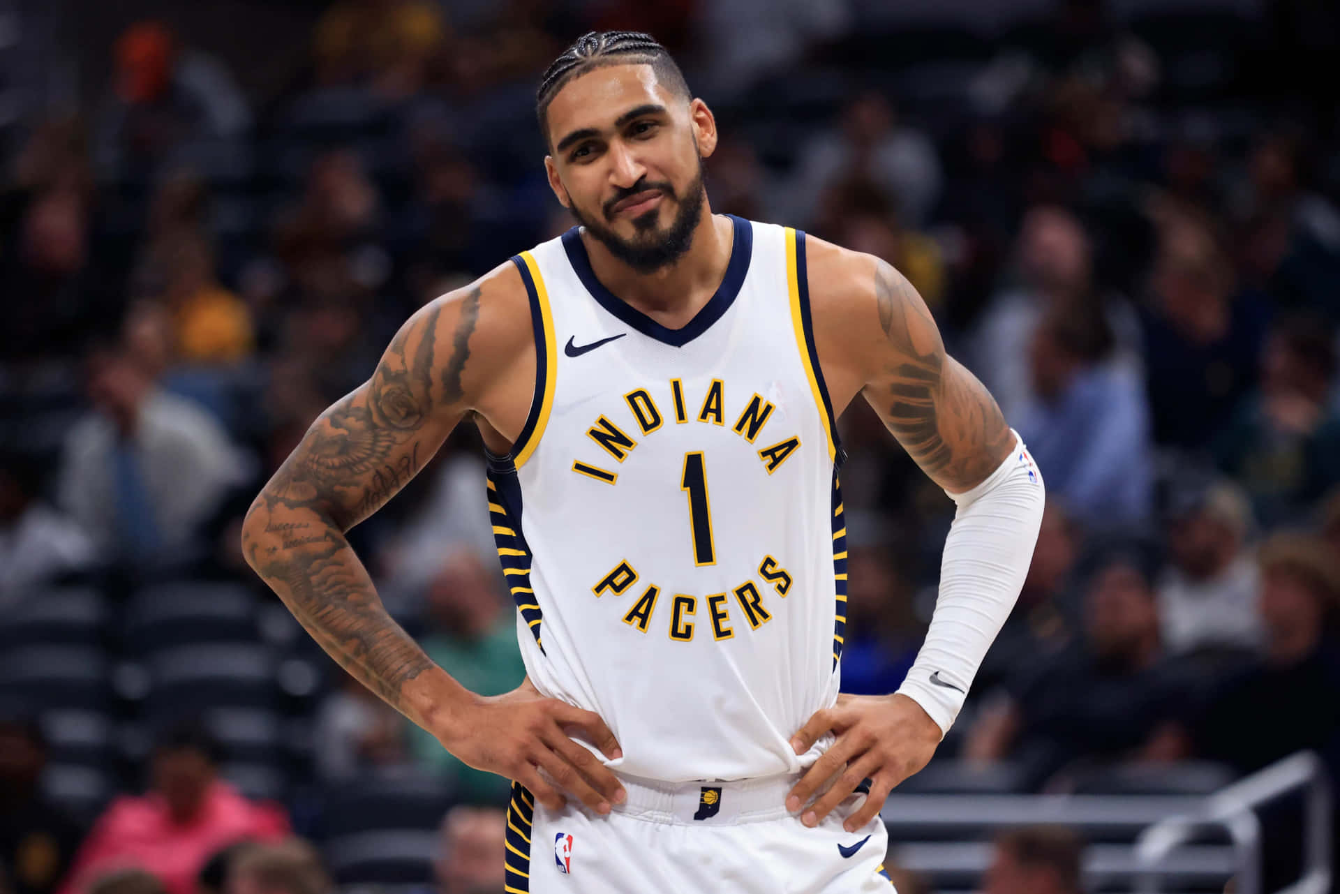 Indiana Pacers Player Smiling Court Side Wallpaper