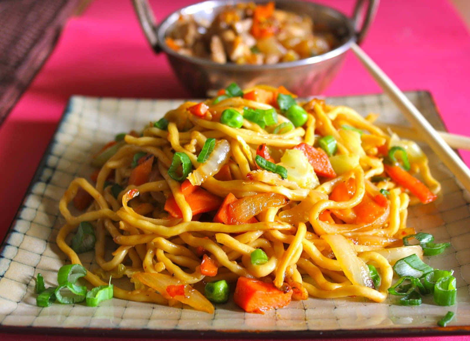 Delicious Indo-Chinese Chicken Hakka Noodles Wallpaper