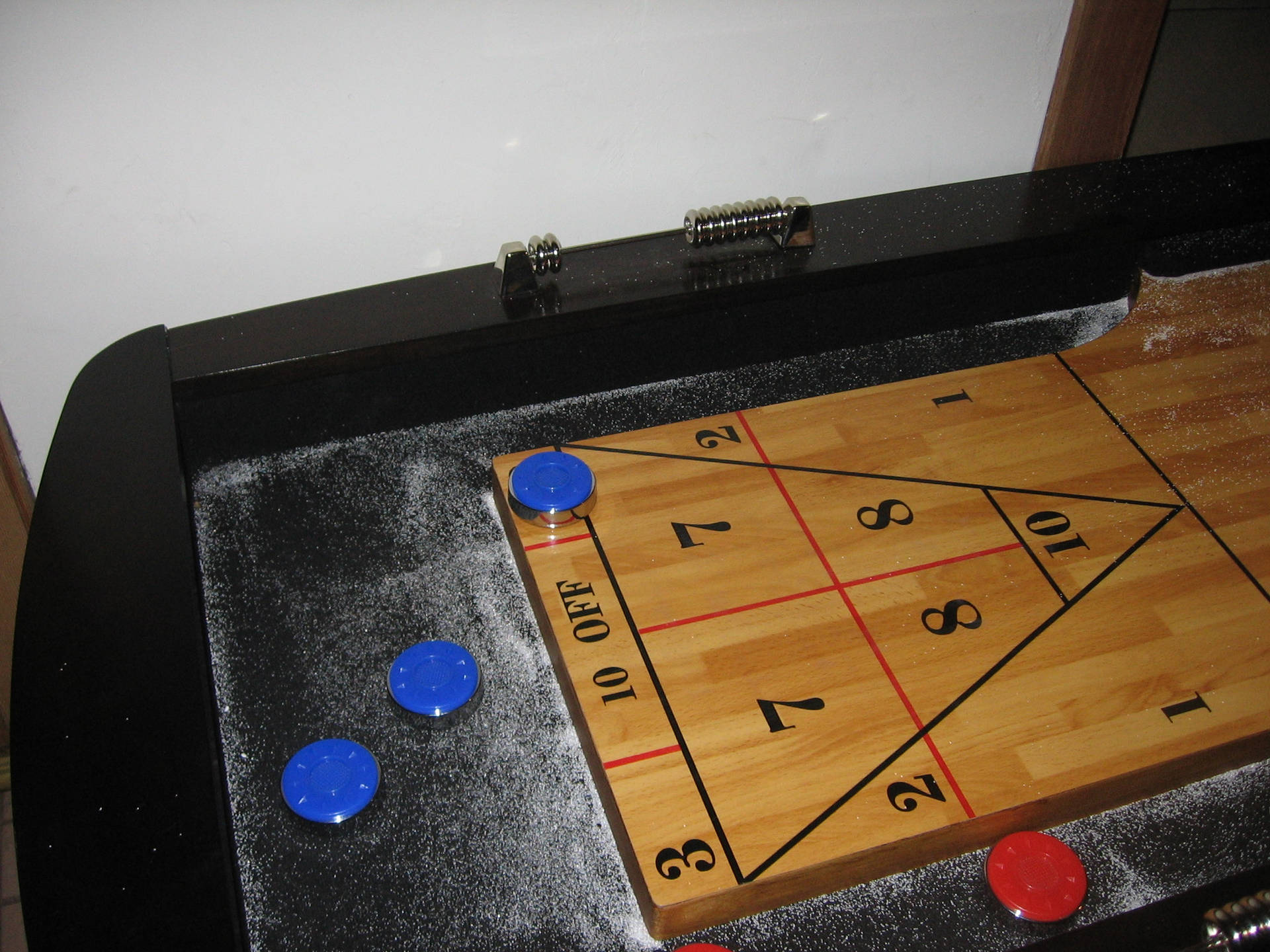 Indoor Shuffleboard Table With Powder Wallpaper