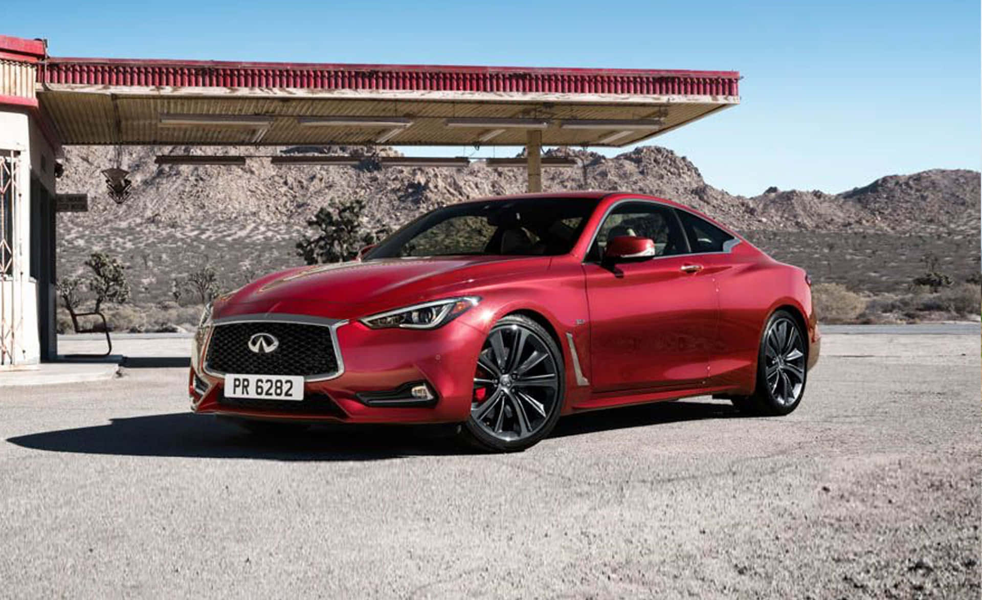 Infiniti Q60 in motion Wallpaper