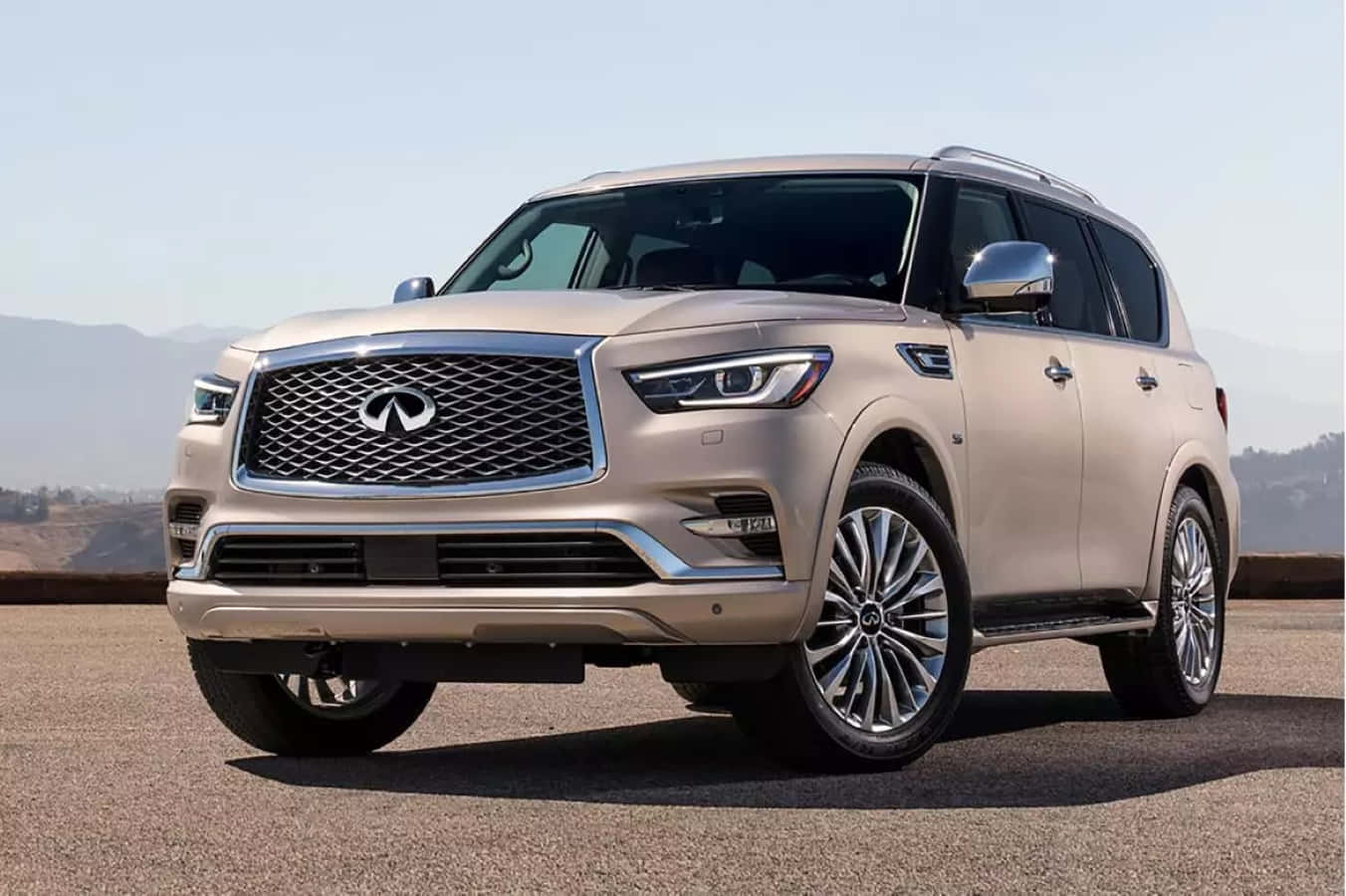 Eleganciay Potencia Se Unen: El Infiniti Qx80 2022. Fondo de pantalla