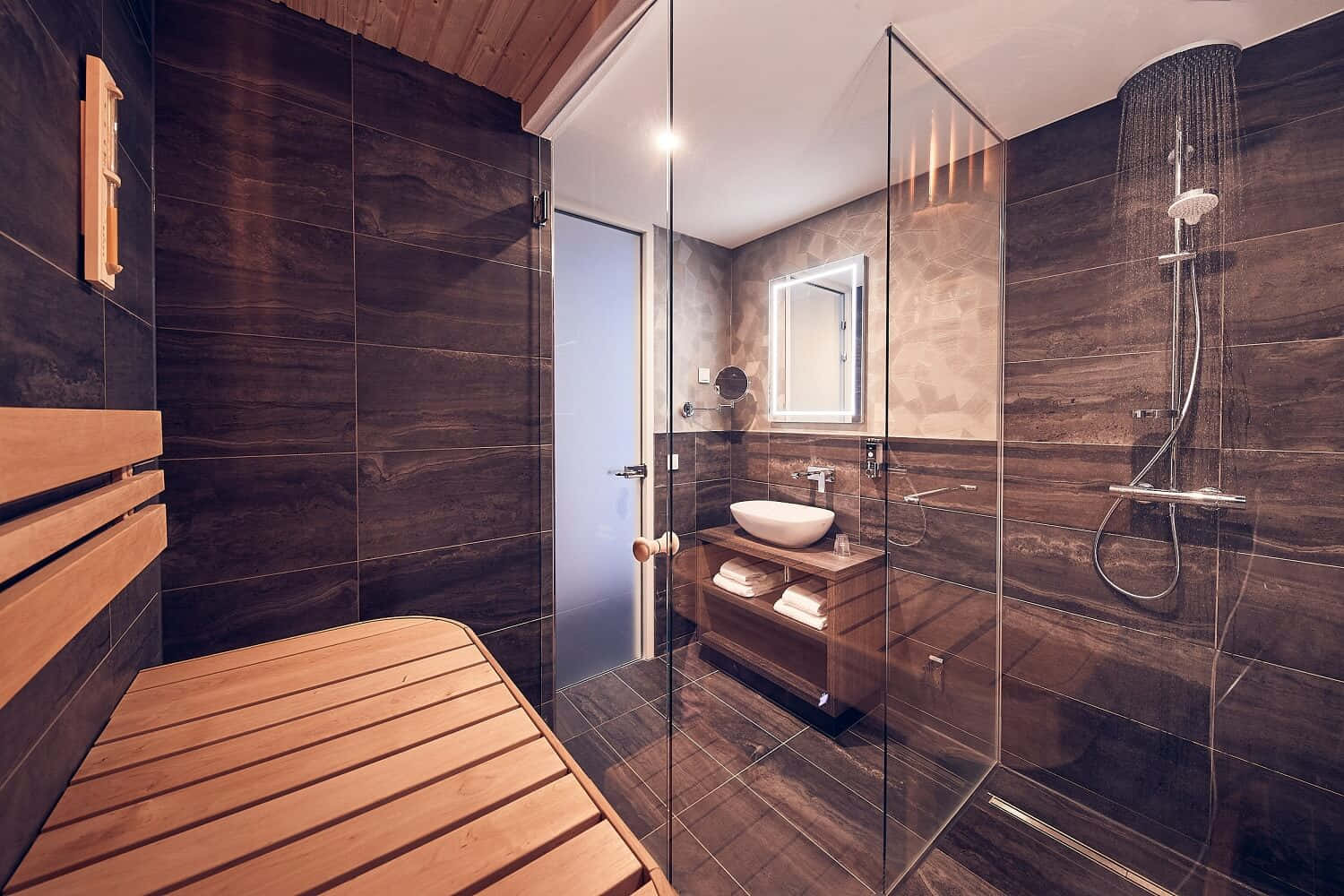 Caption: "Luxurious sauna experience at the Inntel Hotel Zaandam" Wallpaper