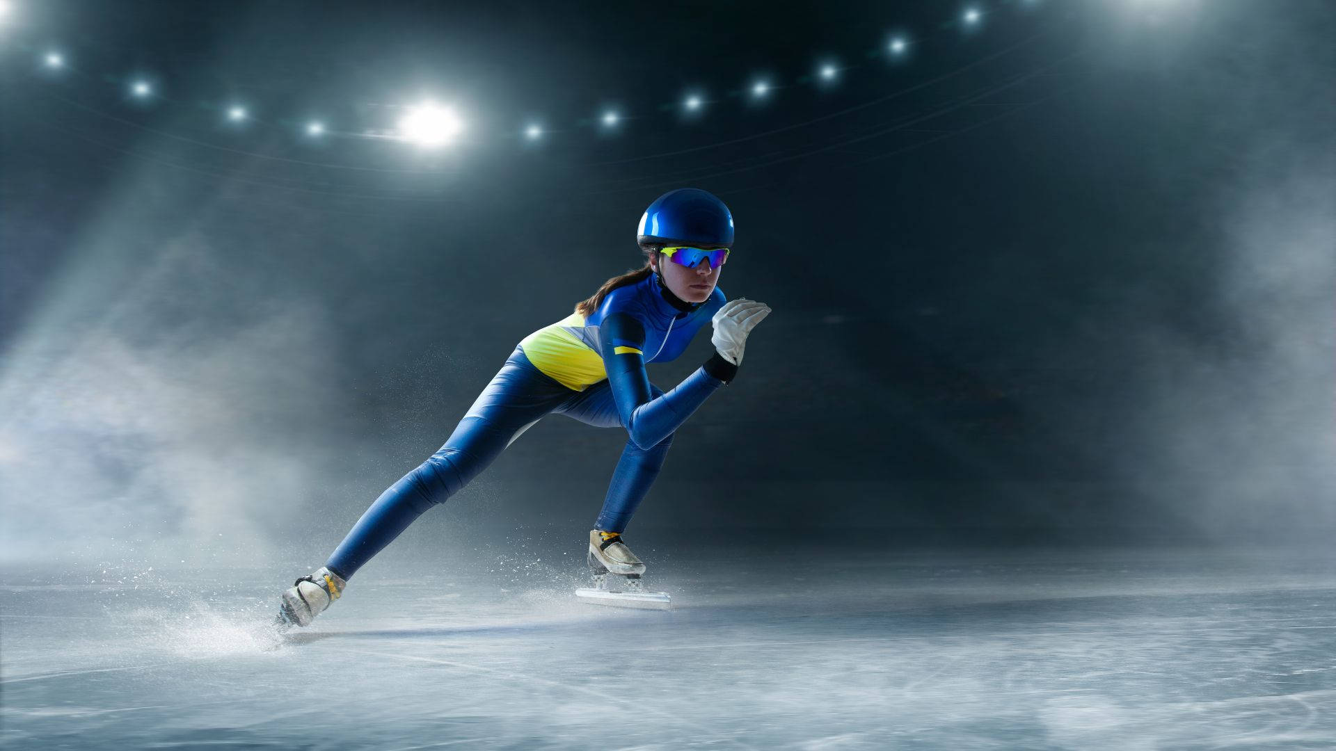 Intense Moment Of Excellence In The Speed Skating Competition Wallpaper