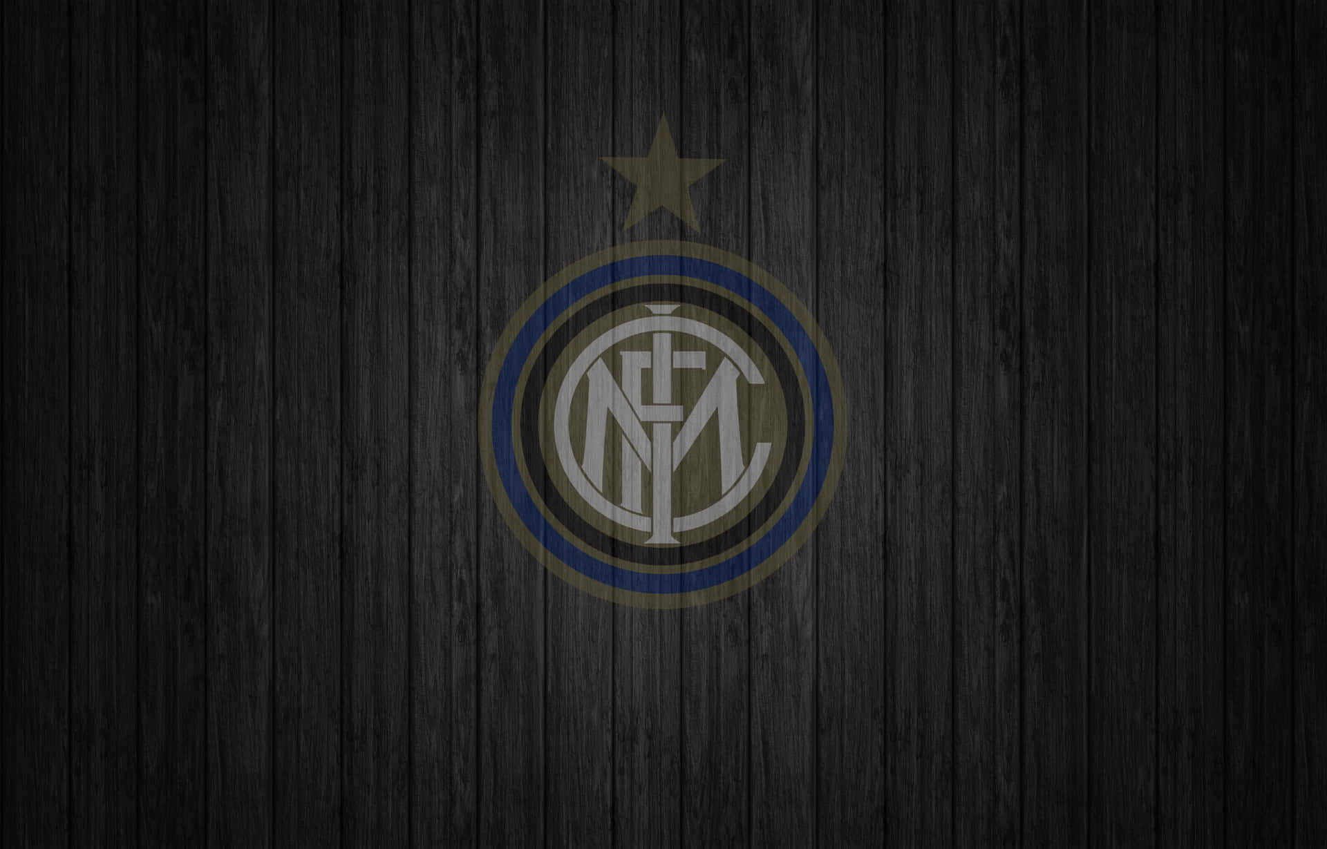 Inter Milan celebrating on the field Wallpaper