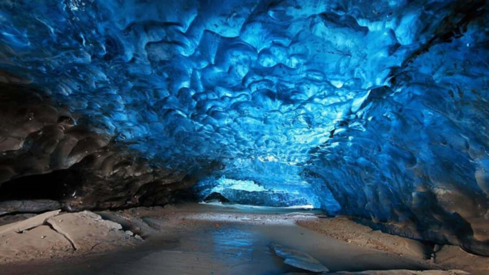 Glacial Ice Cave Interesting Pictures