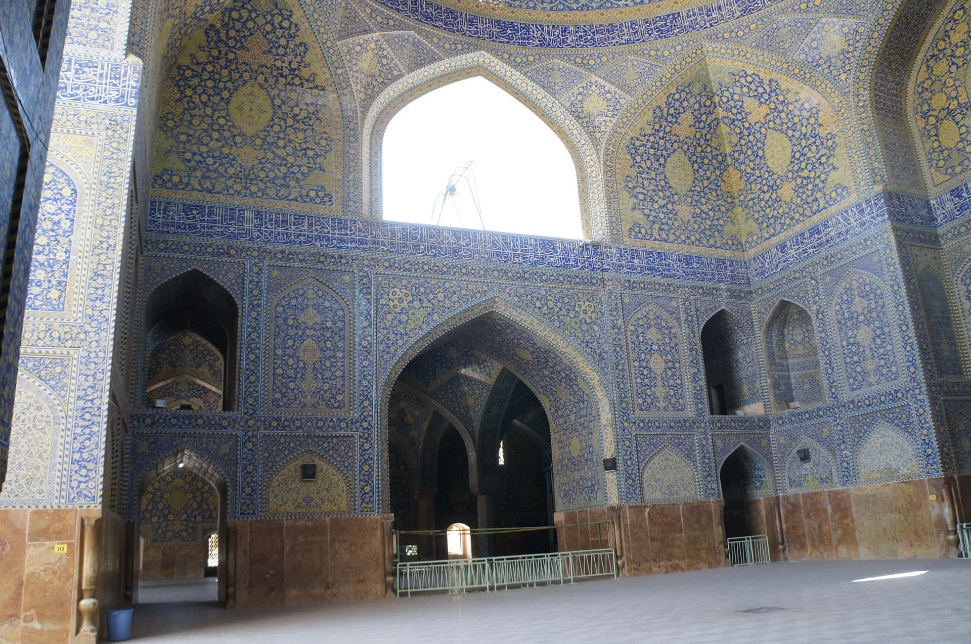 Interior Of Shah Mosque Wallpaper