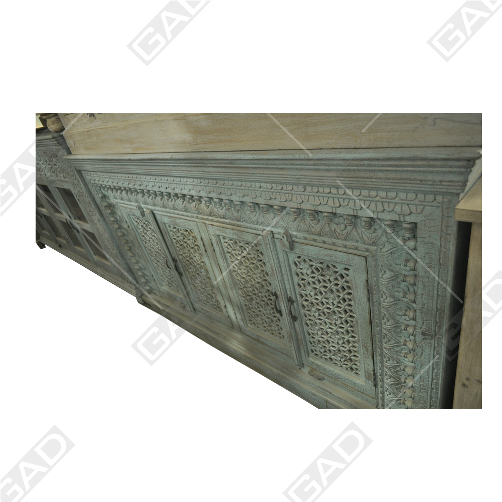 Intricate Wooden Lattice Work PNG