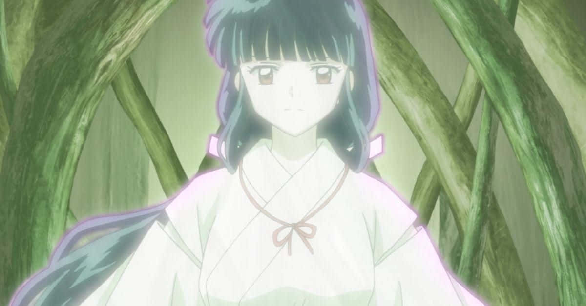 Inuyasha and Kikyo's Unforgettable Love Story Wallpaper