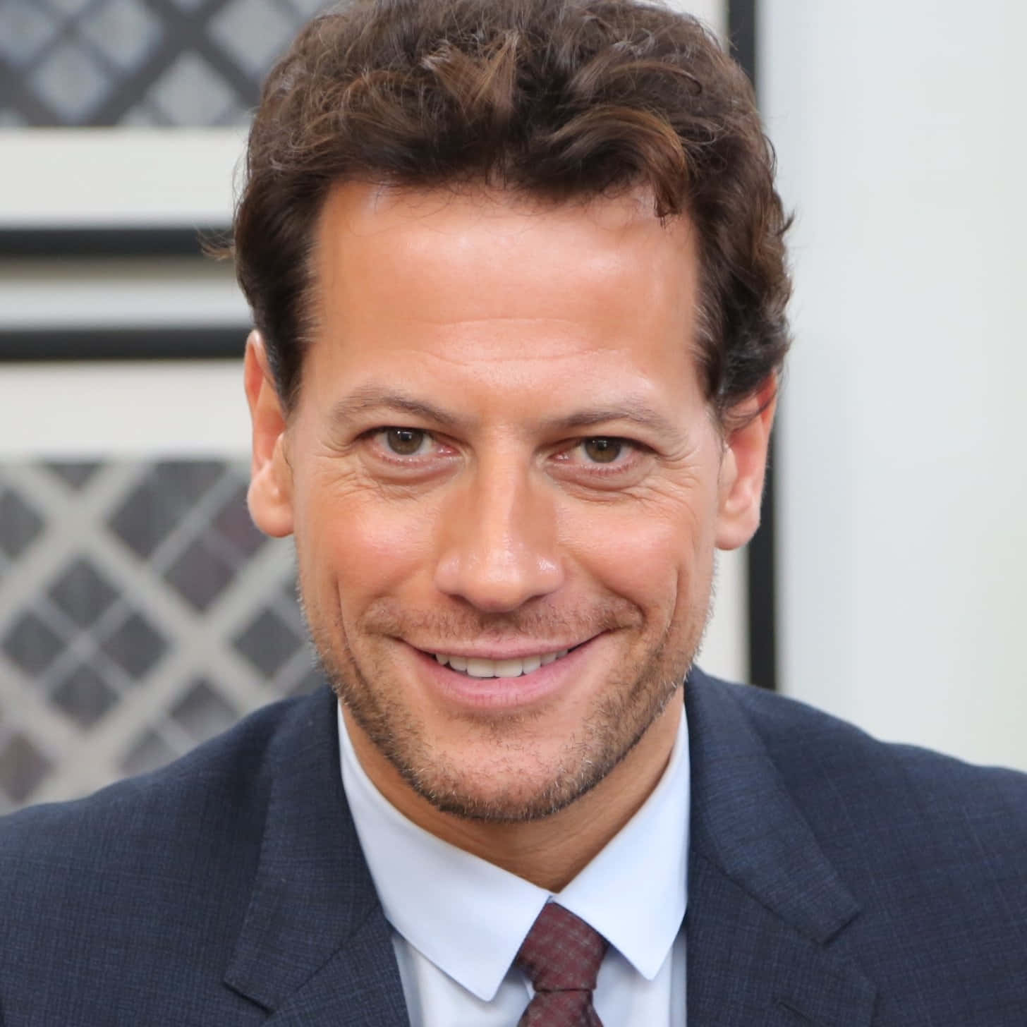 Ioangruffudd Fondo de pantalla