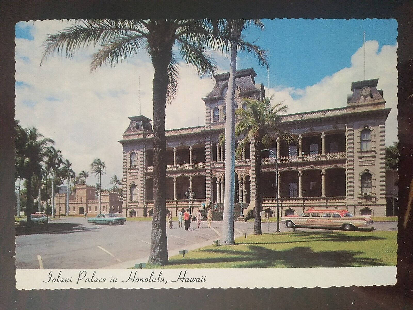 Iolani Palace Honolulu Hawaii Postcard Wallpaper