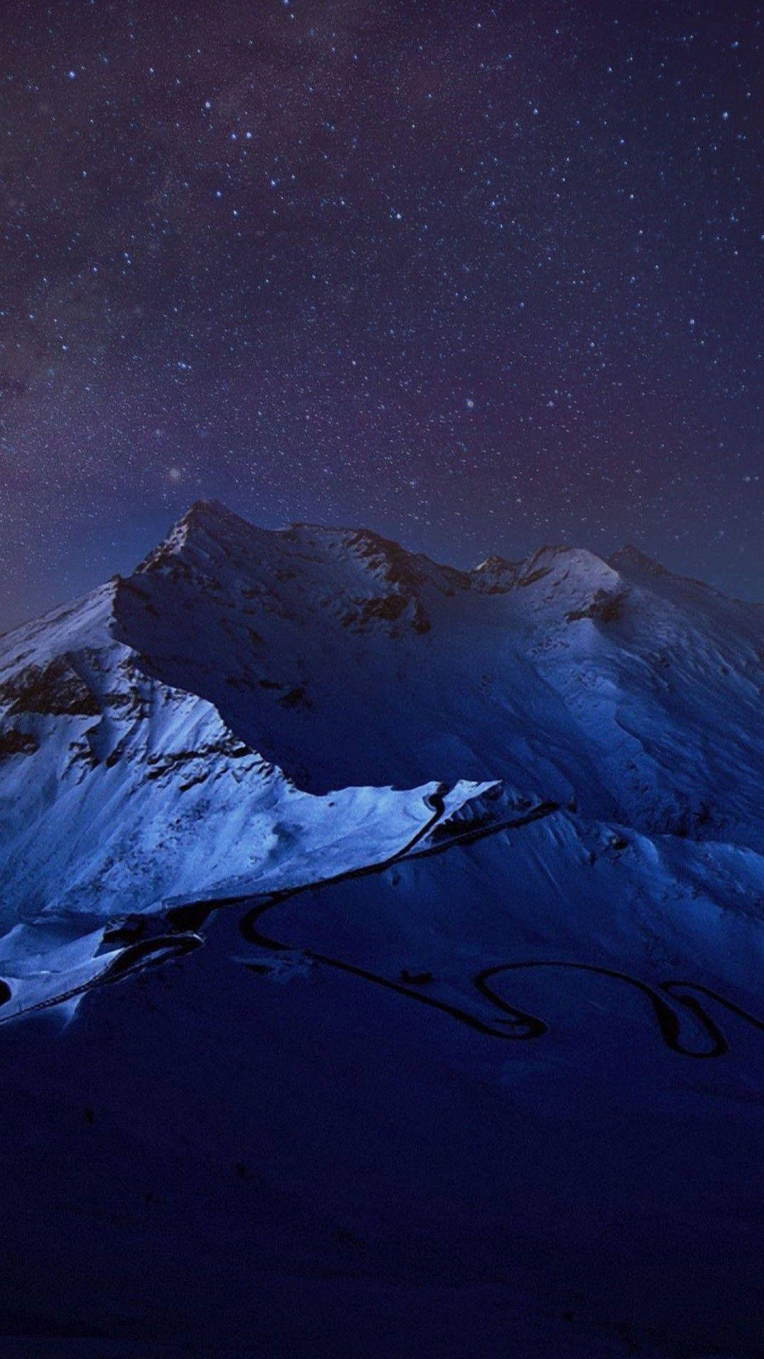 iOS 8 Blue Alps Wallpaper