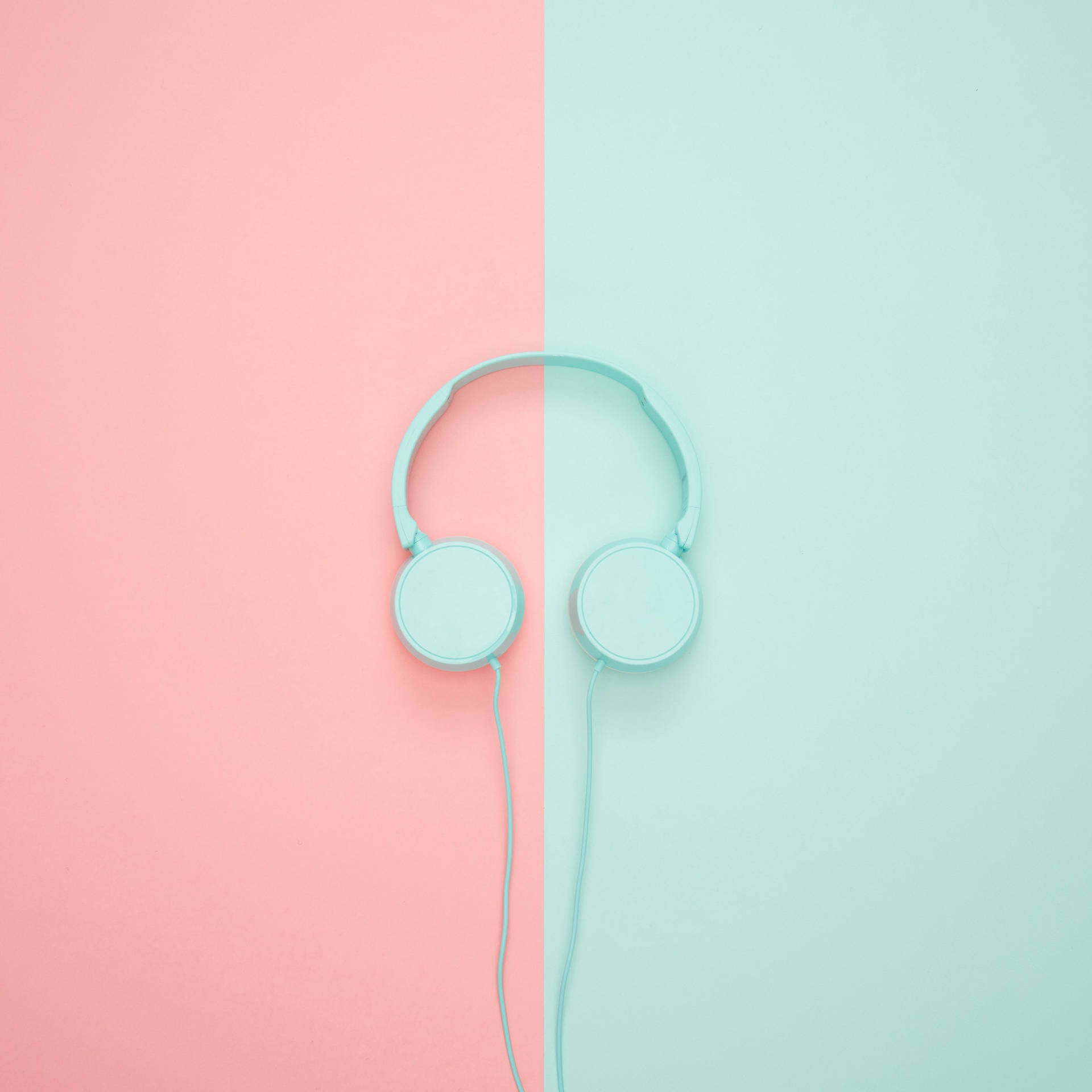 Ipad Pro 12.9 Pastel Turquoise Headphones Background