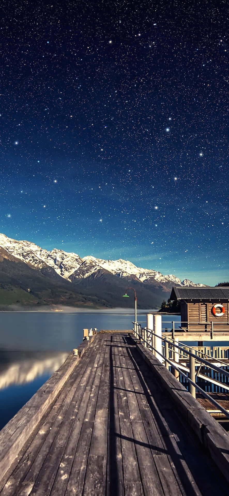 Iphone 15 Pro Max Night Photography Wallpaper