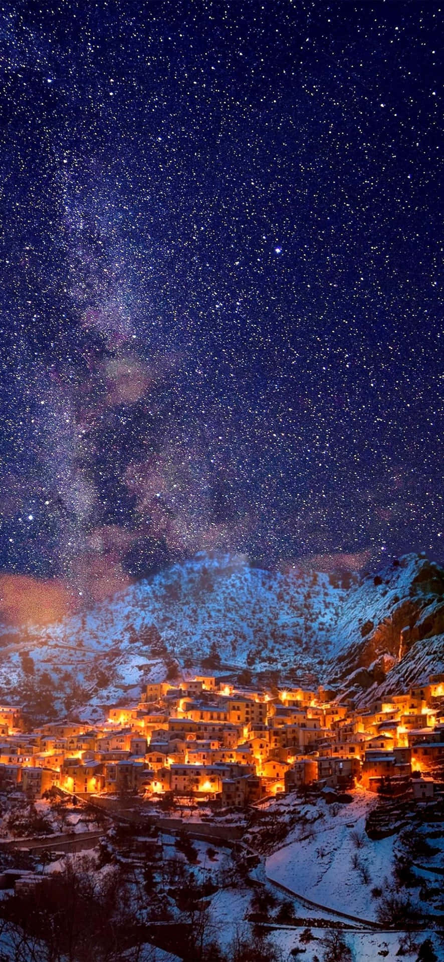 Fotografía Nocturna Con Iphone 15 Pro Max Fondo de pantalla