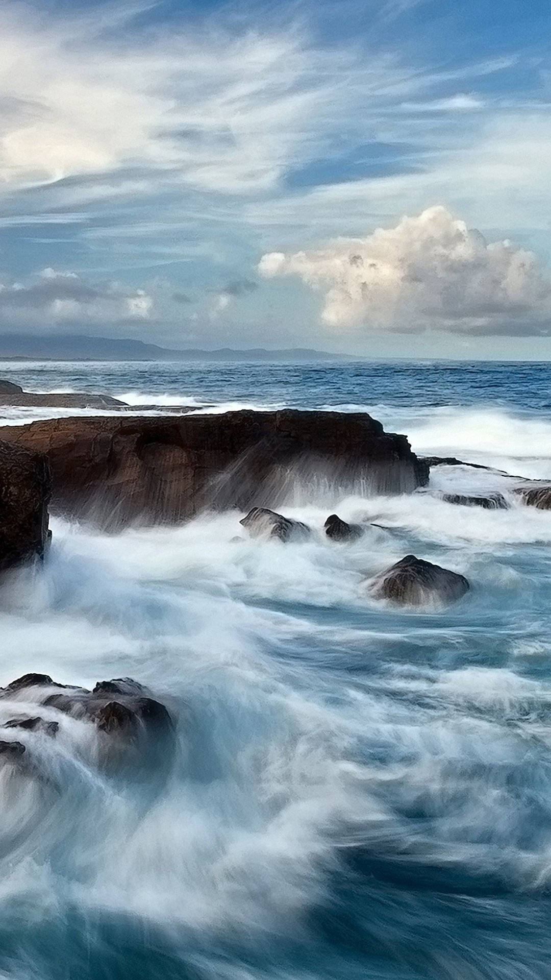 Iphone 6s Live Background Of Waves Wallpaper