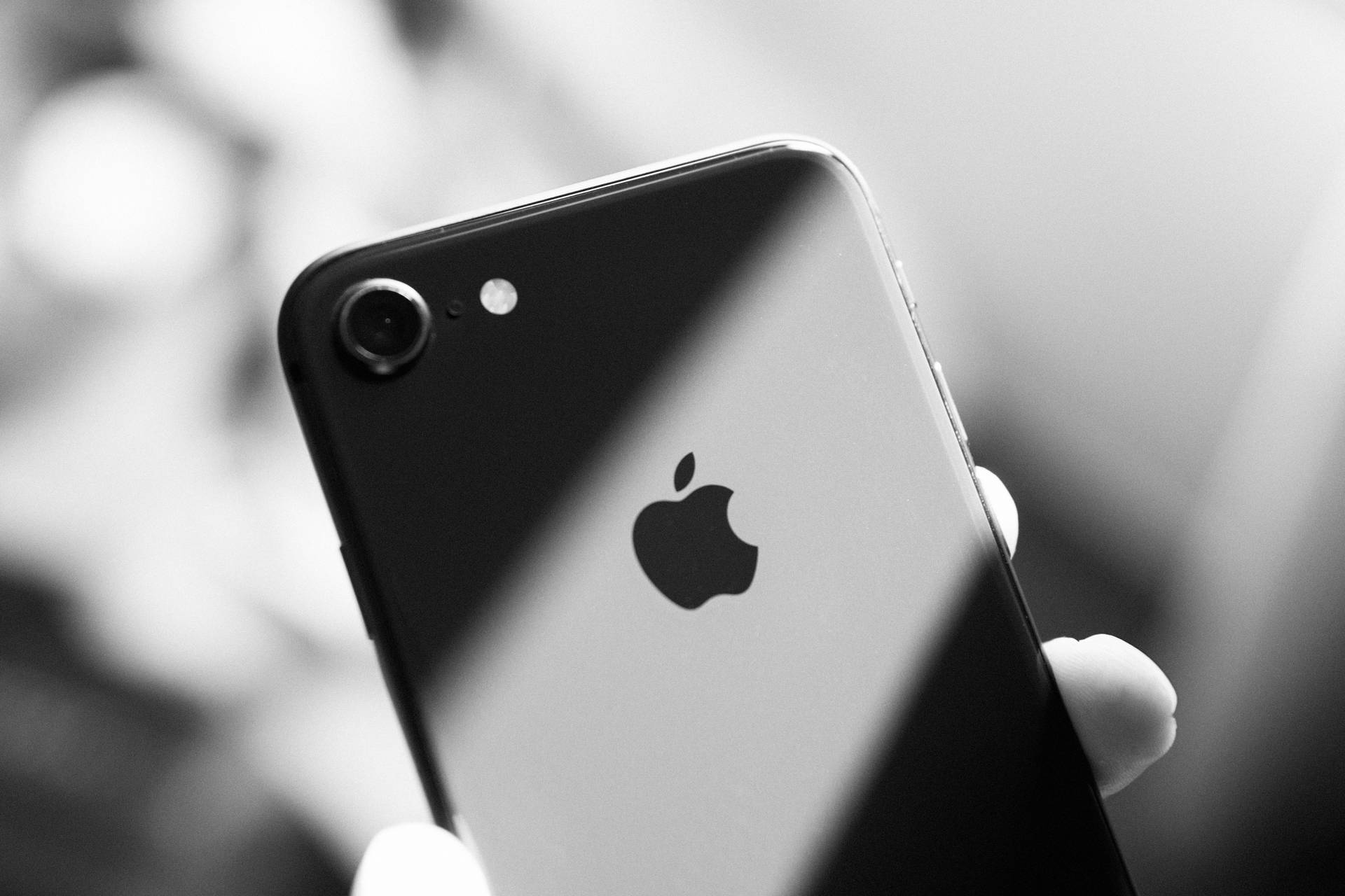 Mời tải bộ hình nền chính thức của iPhone 6 (iOS 8)