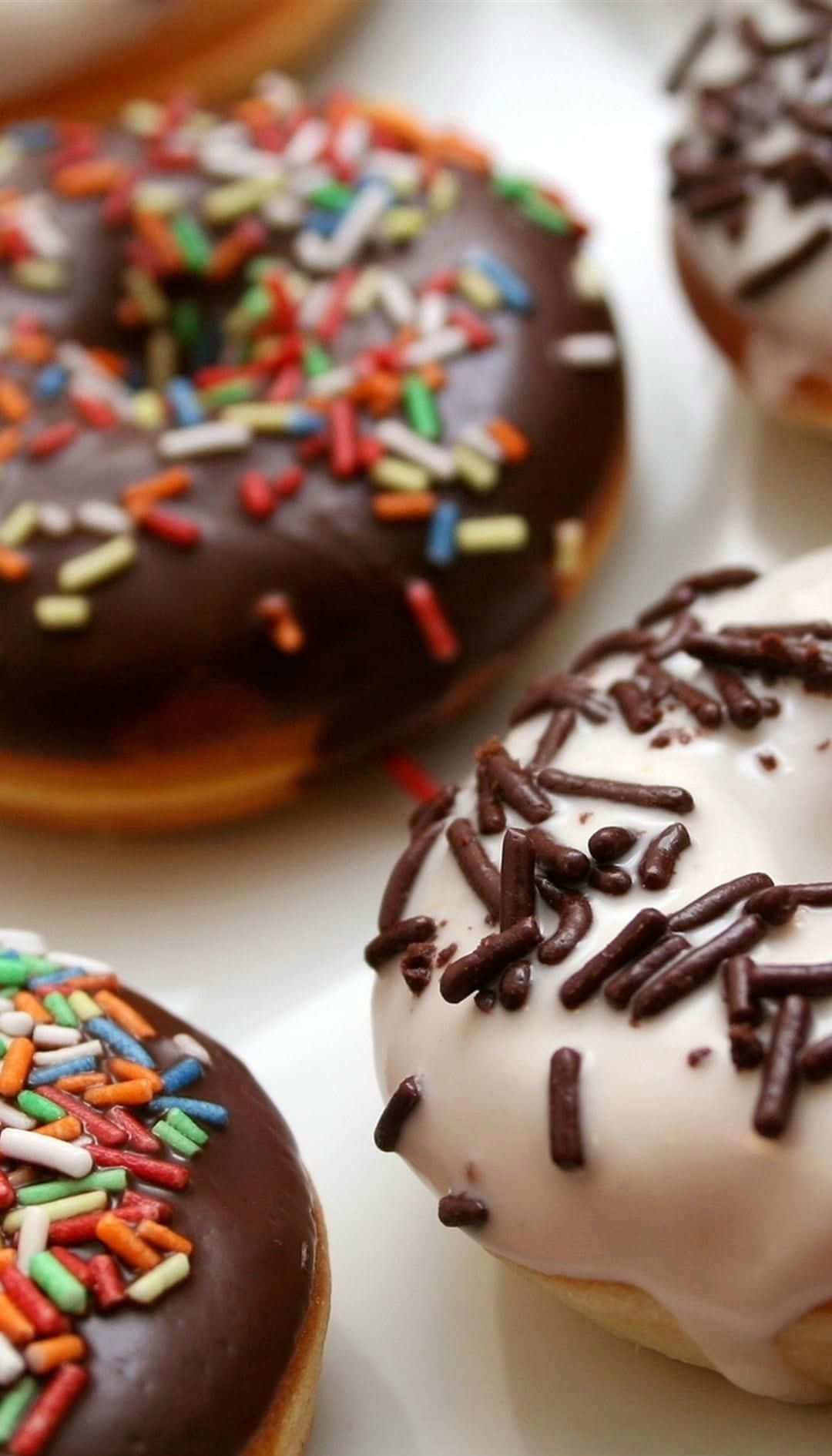 iPhone Food Chocolate Donuts With Sprinkles Wallpaper