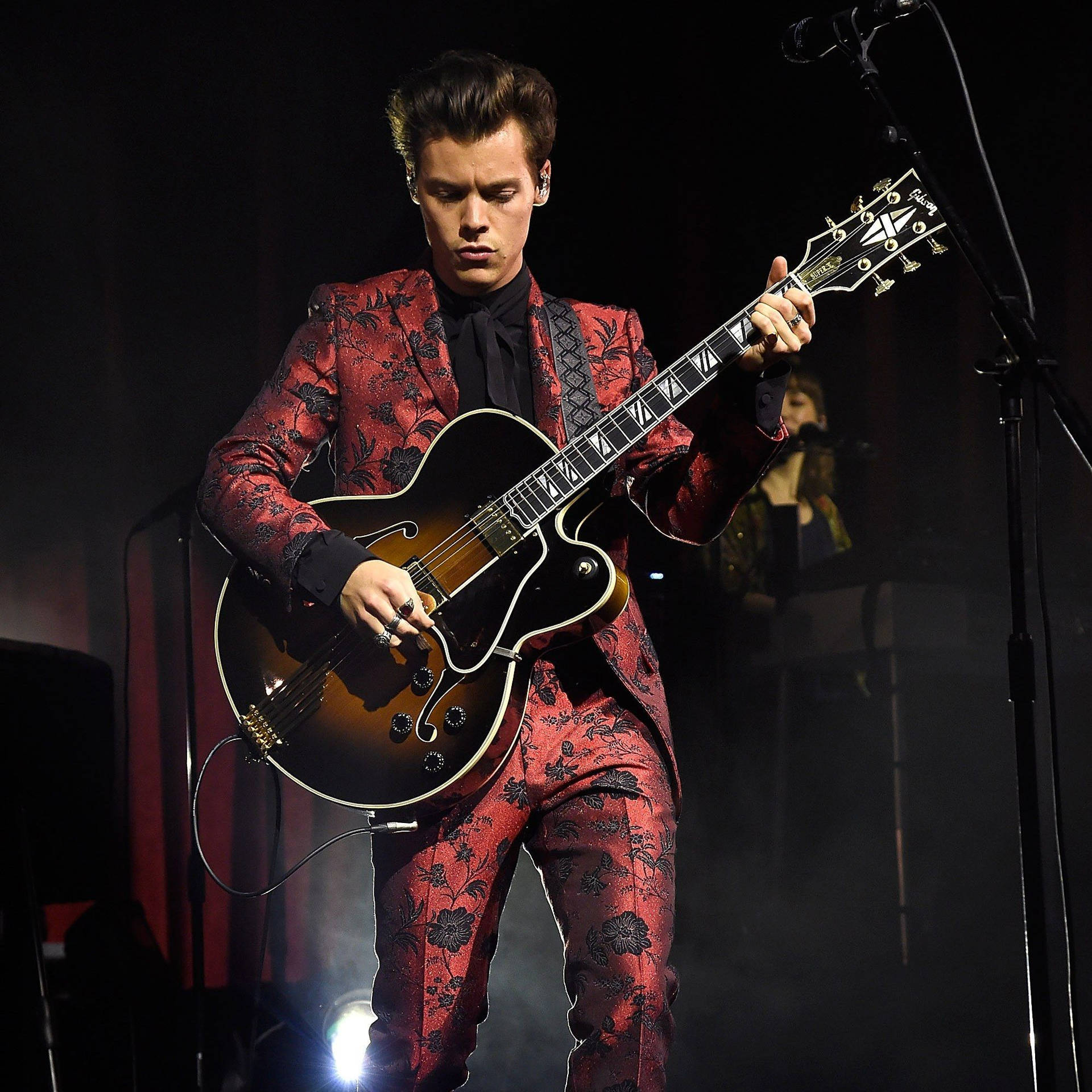 Get the Stunning Image of Harry Styles on Your Phone Wallpaper