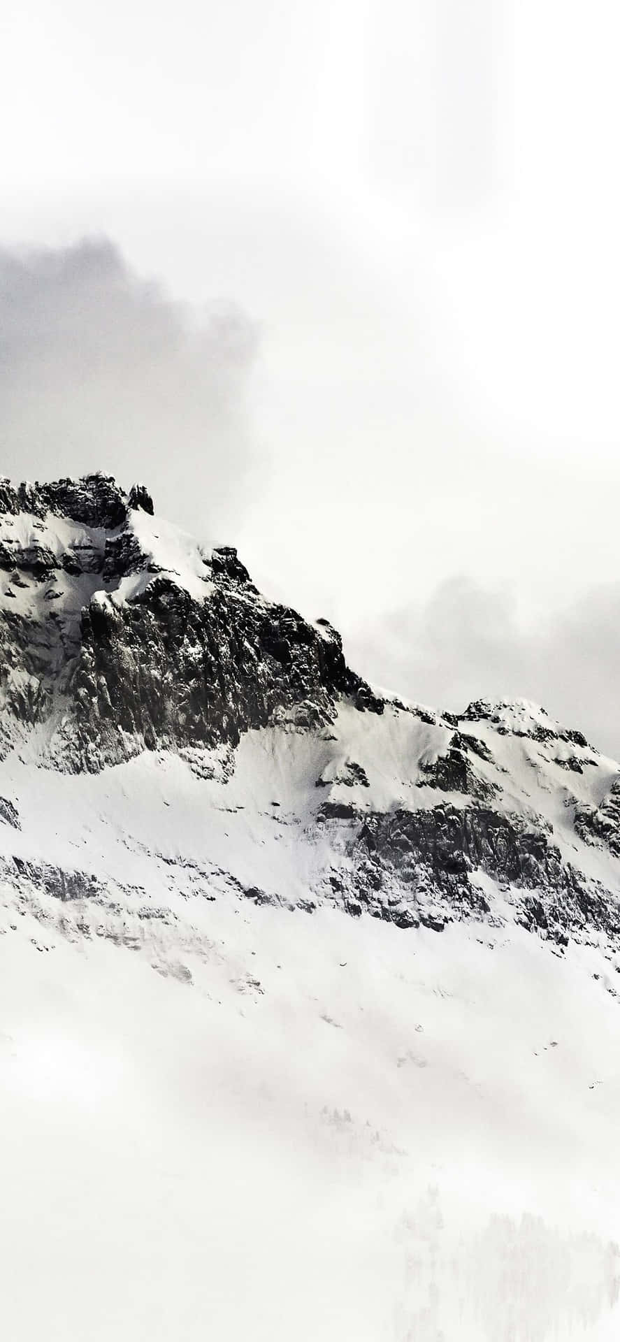 Iphoneweißer Schneebedeckter Berg Wallpaper