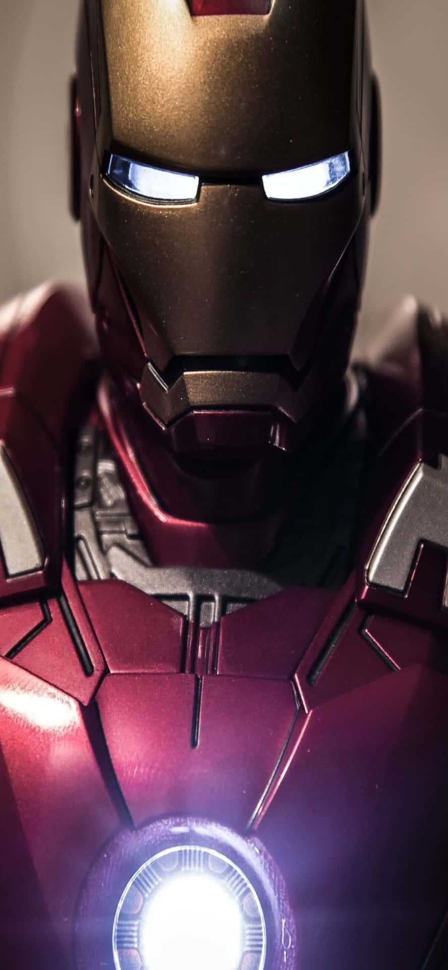 Fondode Pantalla De Iron Man Para Iphone X Con Traje Brillante De Iron Man.