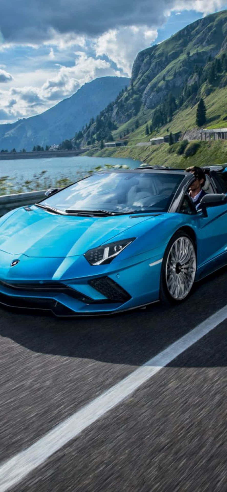 Experience the thrills of luxury with an Iphone X Lamborghini
