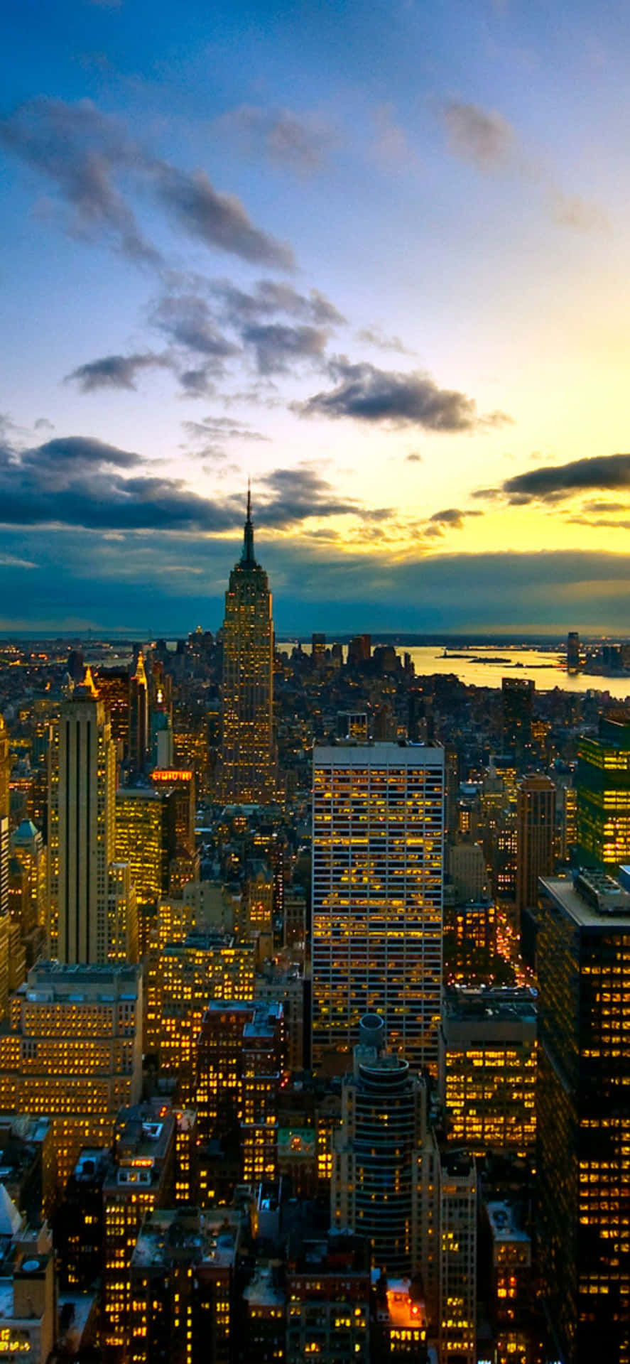Enjoying a gorgeous NYC skyline with Iphone X