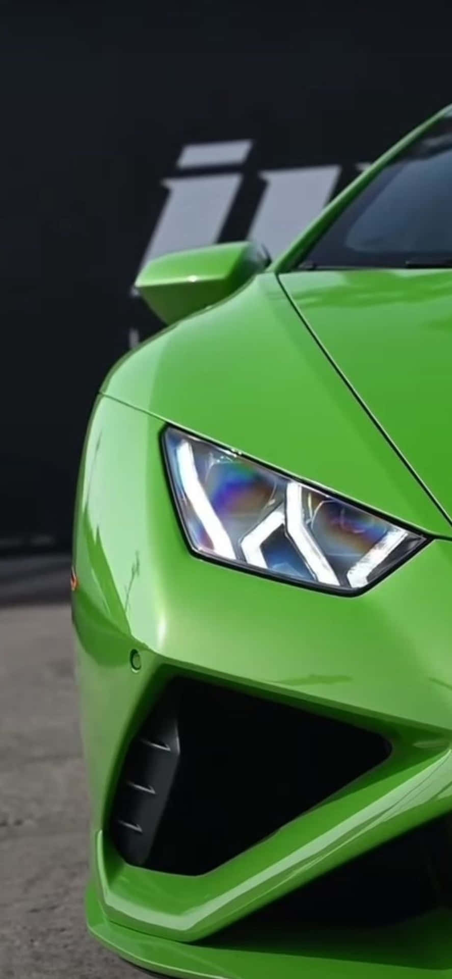 iPhone XS Max Lamborghini Green Background