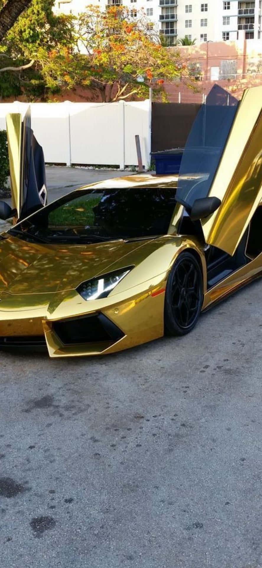 Iphonexs Max Lamborghini Gold Aventador Bakgrundsbild.