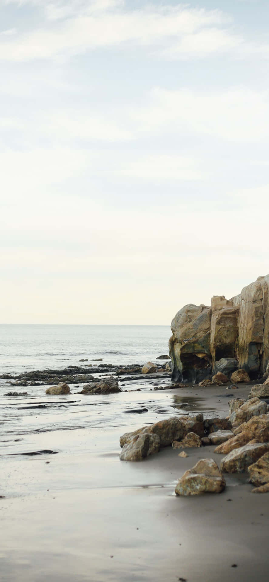 Iphonexs Max Malibu Rocks By The Beach Bakgrund