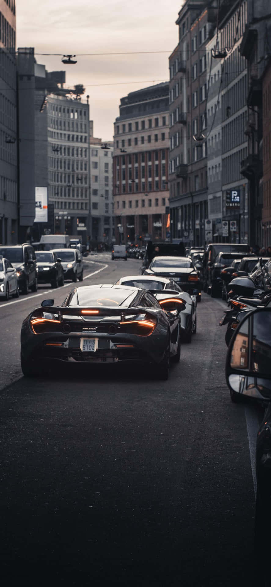 Image  The Luxury Sports Car of Your Dreams: Iphone Xs Max McLaren 720s