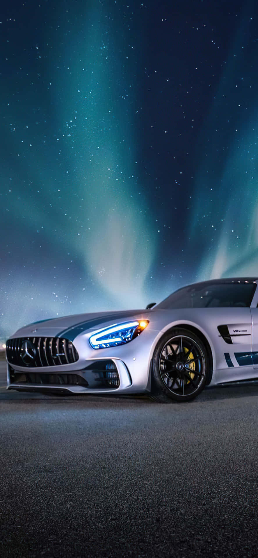 Silbernesiphone Xs Mercedes Amg Hintergrundbild Nordlichter
