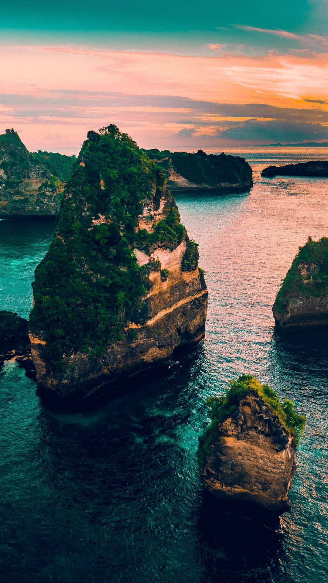 Tapet til iPhone XS Ocean Bali Blå: Tapet, der giver din iPhone XS et naturligt Bali-miljø. Wallpaper