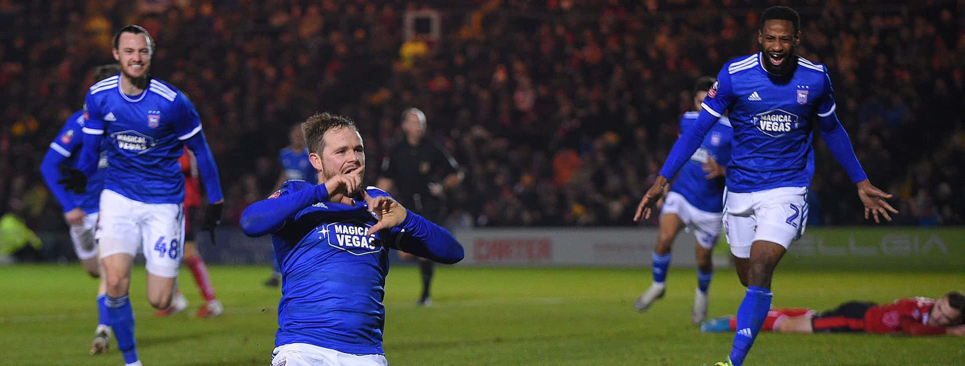 Ipswich Town Fc Stadion En Fans Achtergrond