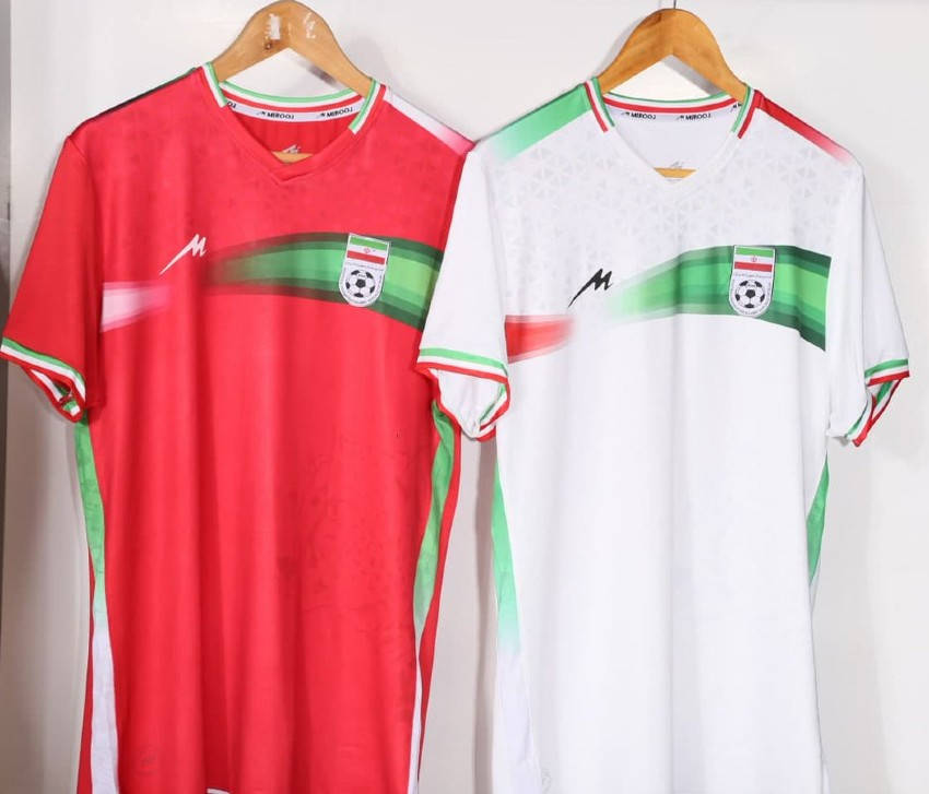 Camisetaoficial De La Selección Nacional De Fútbol De Irán Para La Copa Fifa 2022. Fondo de pantalla