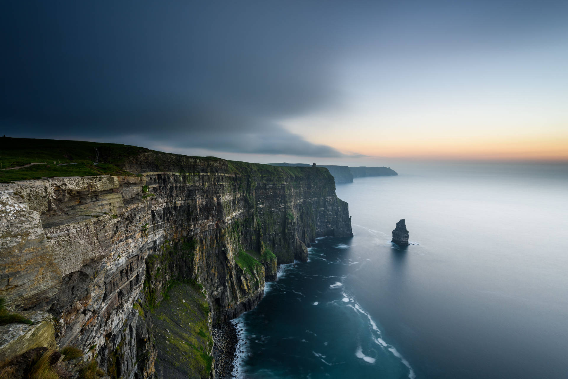 Majestic Cliffs of Moher, Ireland Wallpaper