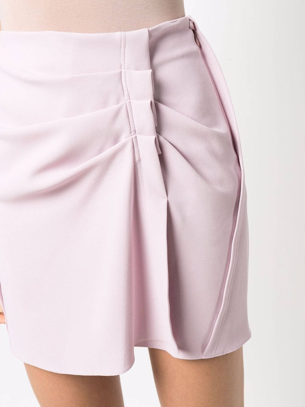 Iro Lilac Skirt Wallpaper