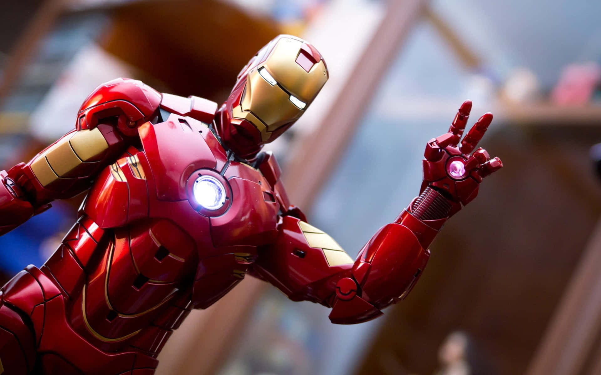 "Gather Your Friends&Reenact Your Favorite Ironman Scenes with Action Figures!" Wallpaper