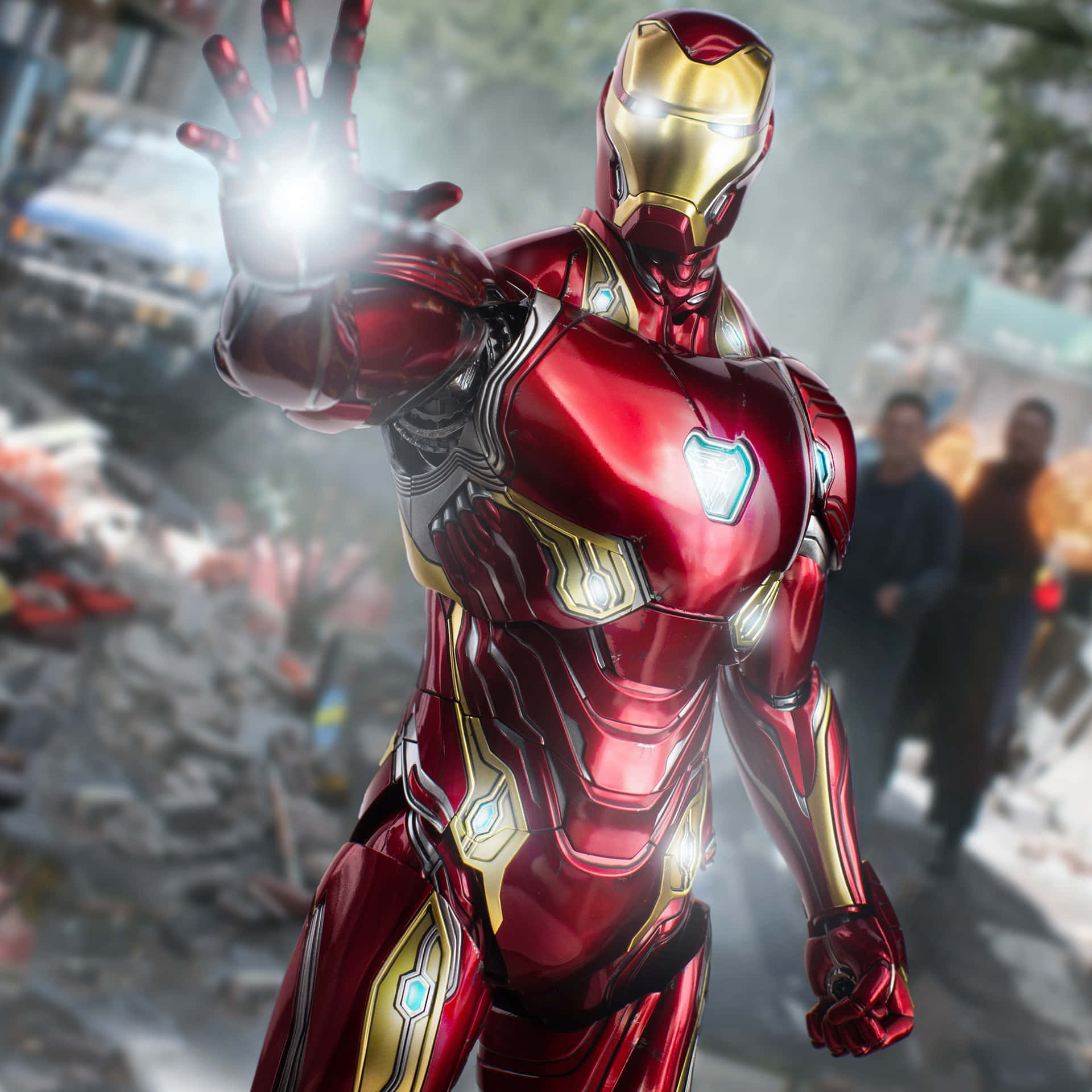 Iron Man Power Pose Wallpaper