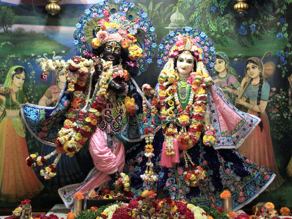 Iskcon Krishna E Radha Con Le Donne Vaishnava Sfondo