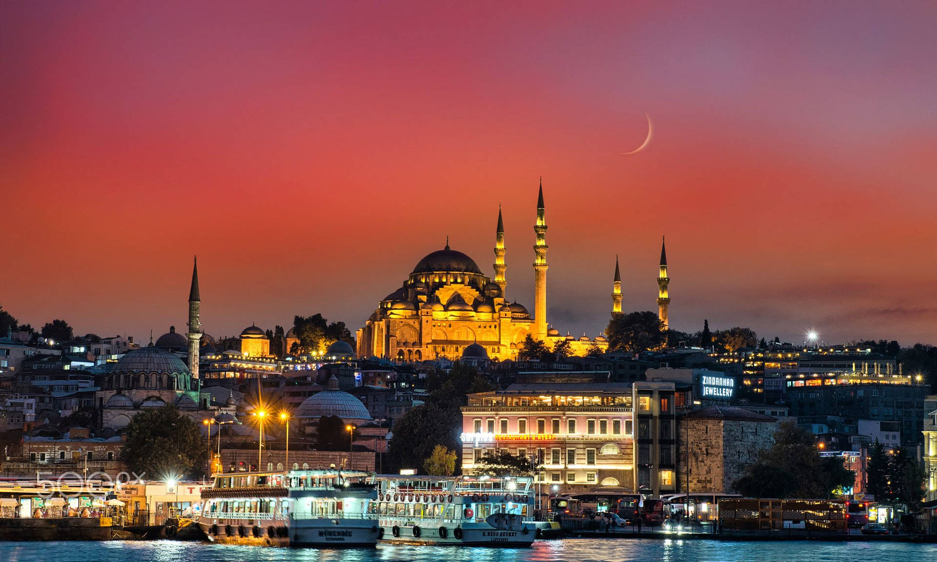 Istanbul's Suleymaniye Mosque Wallpaper