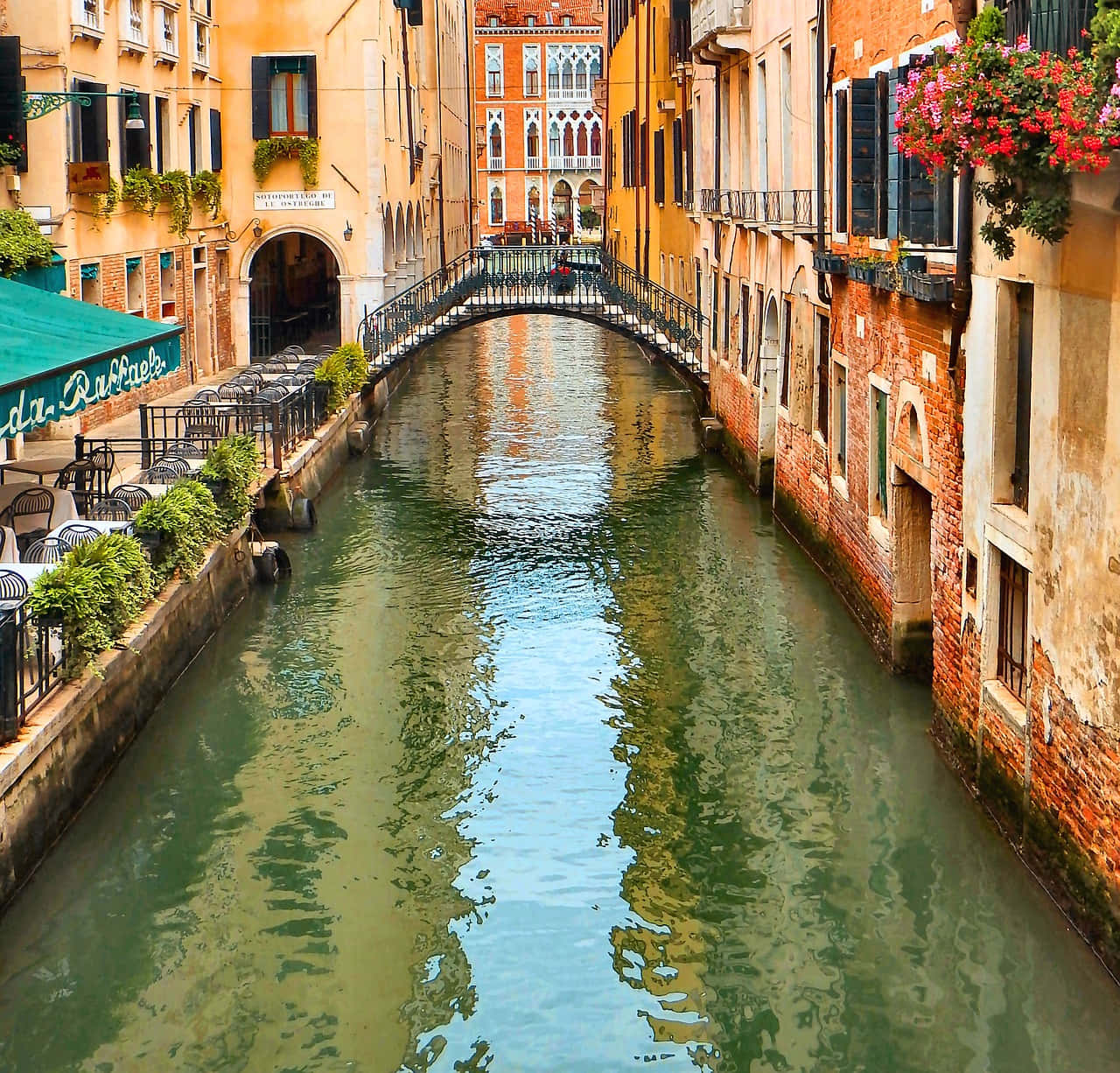 Enjoy the beauty of Italy