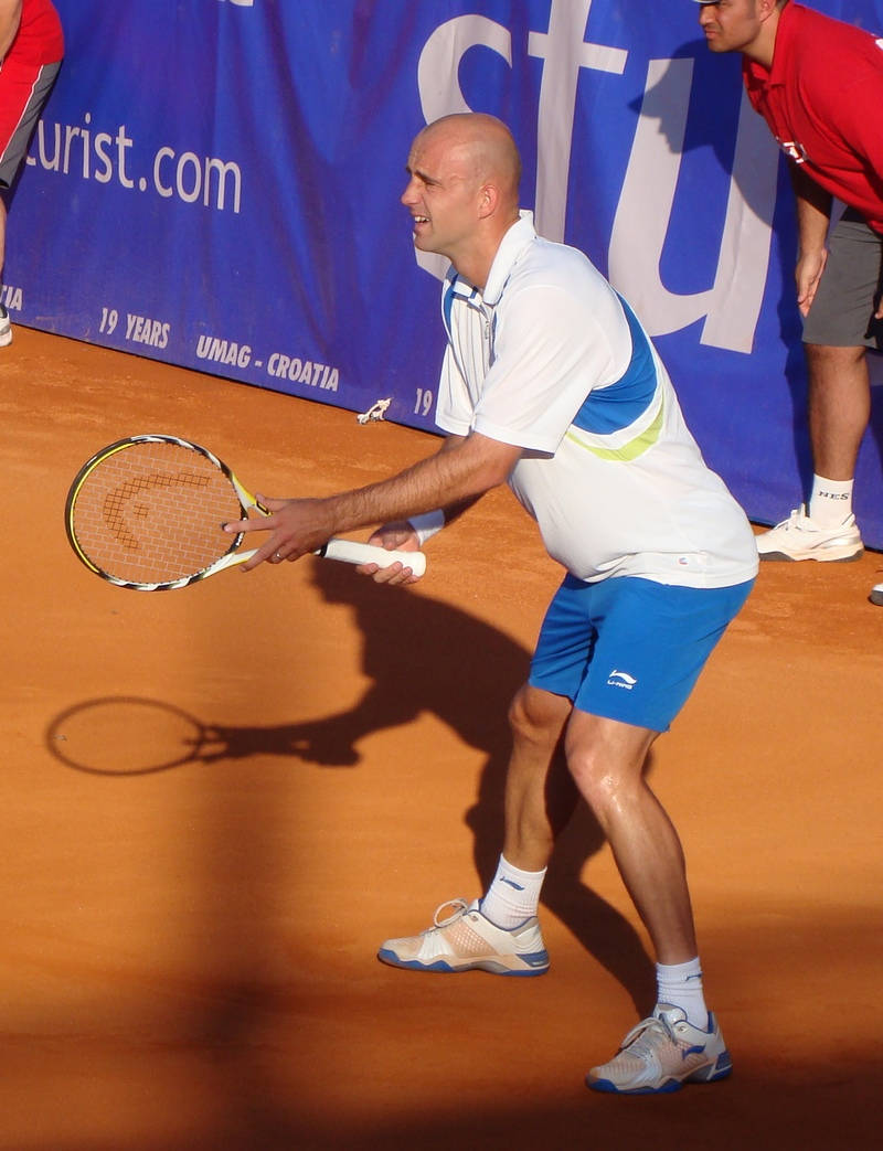 Ivan Ljubicic Tennis Klar Position Wallpaper