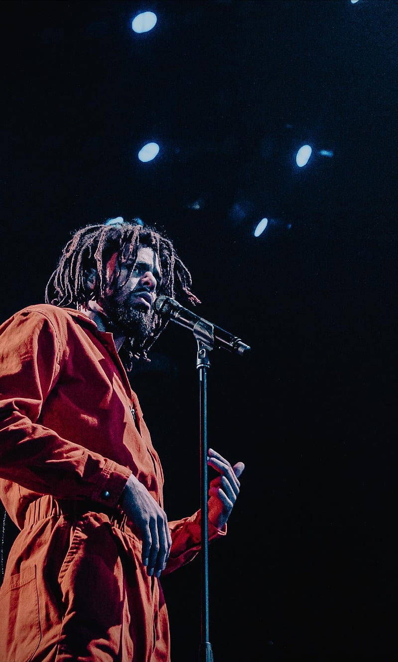 J Cole Performing Onstage Wallpaper
