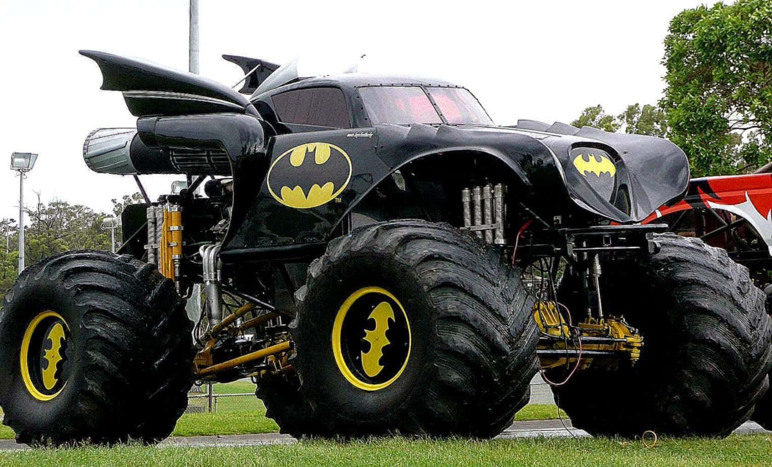 Camionmostro Di Batman Sfondo