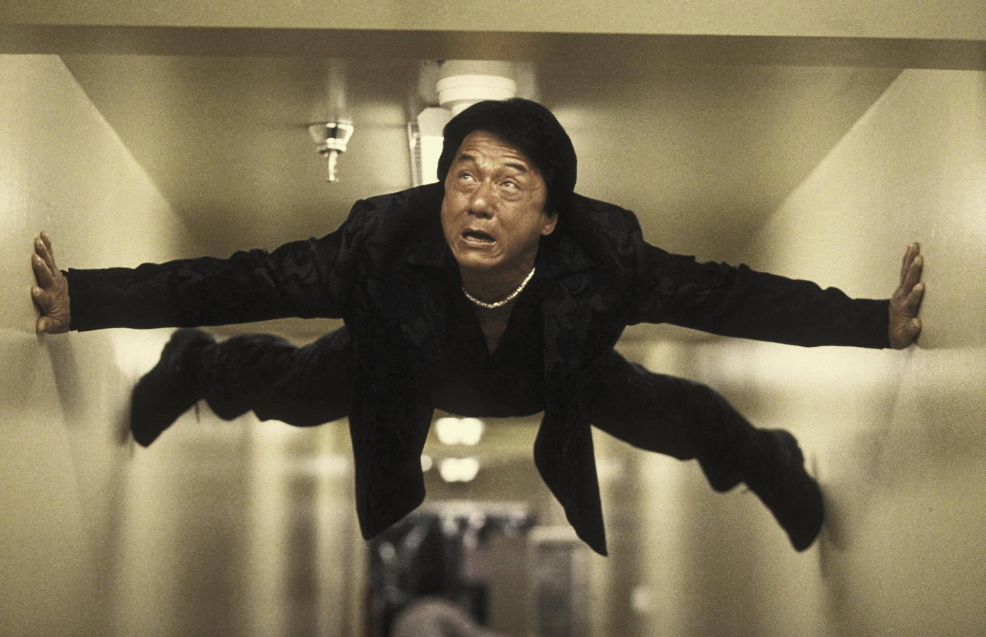 Jackie Chan in Action - Rush Hour 2 Scene Wallpaper