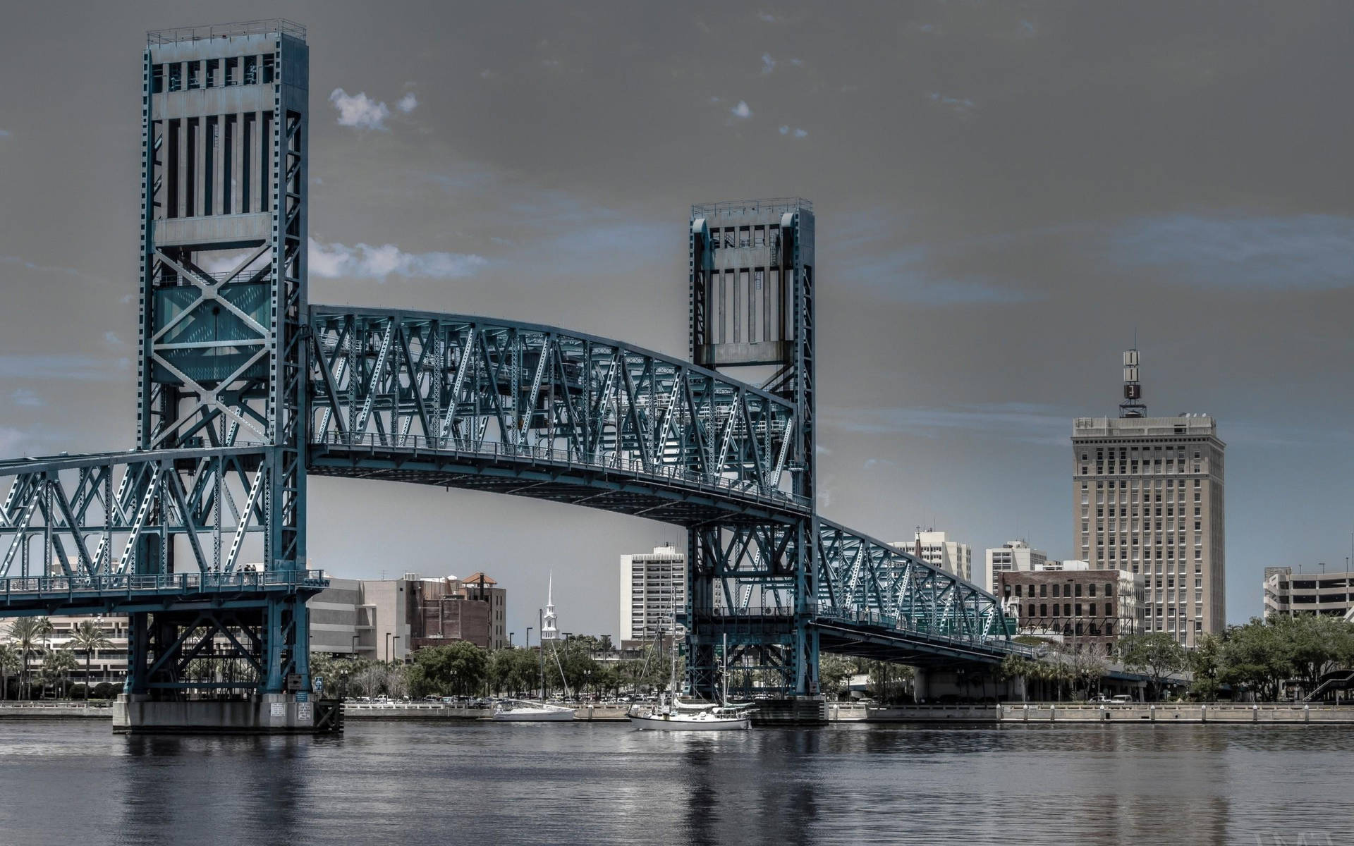 Jacksonville's Iconic Main Street Bridge at Dusk Wallpaper