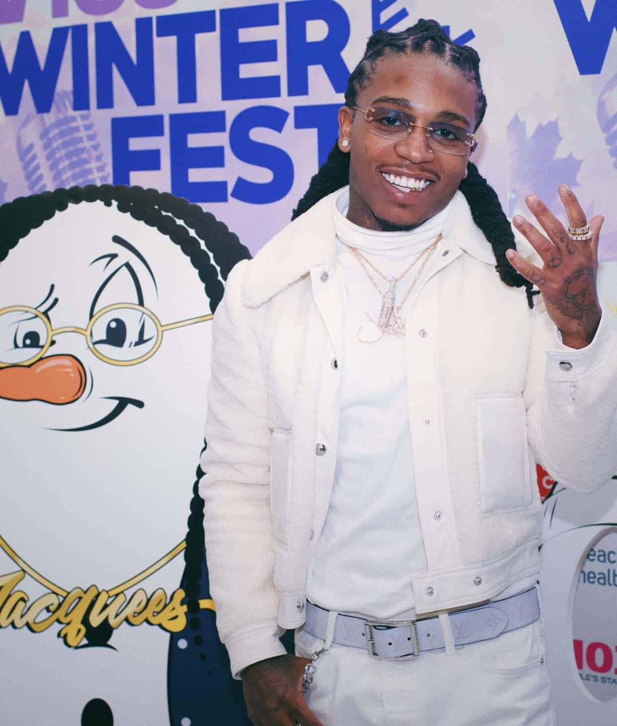 Jacquees Winter Festive Wallpaper