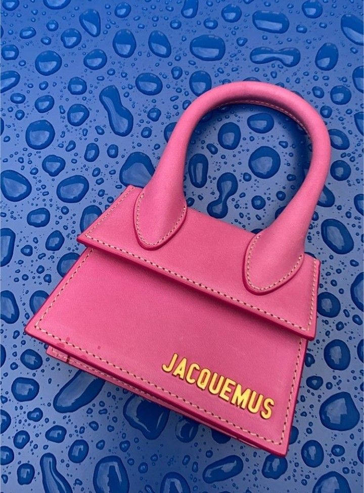 Jacquemus Pink Le Chiquito Moyen Bag Wallpaper