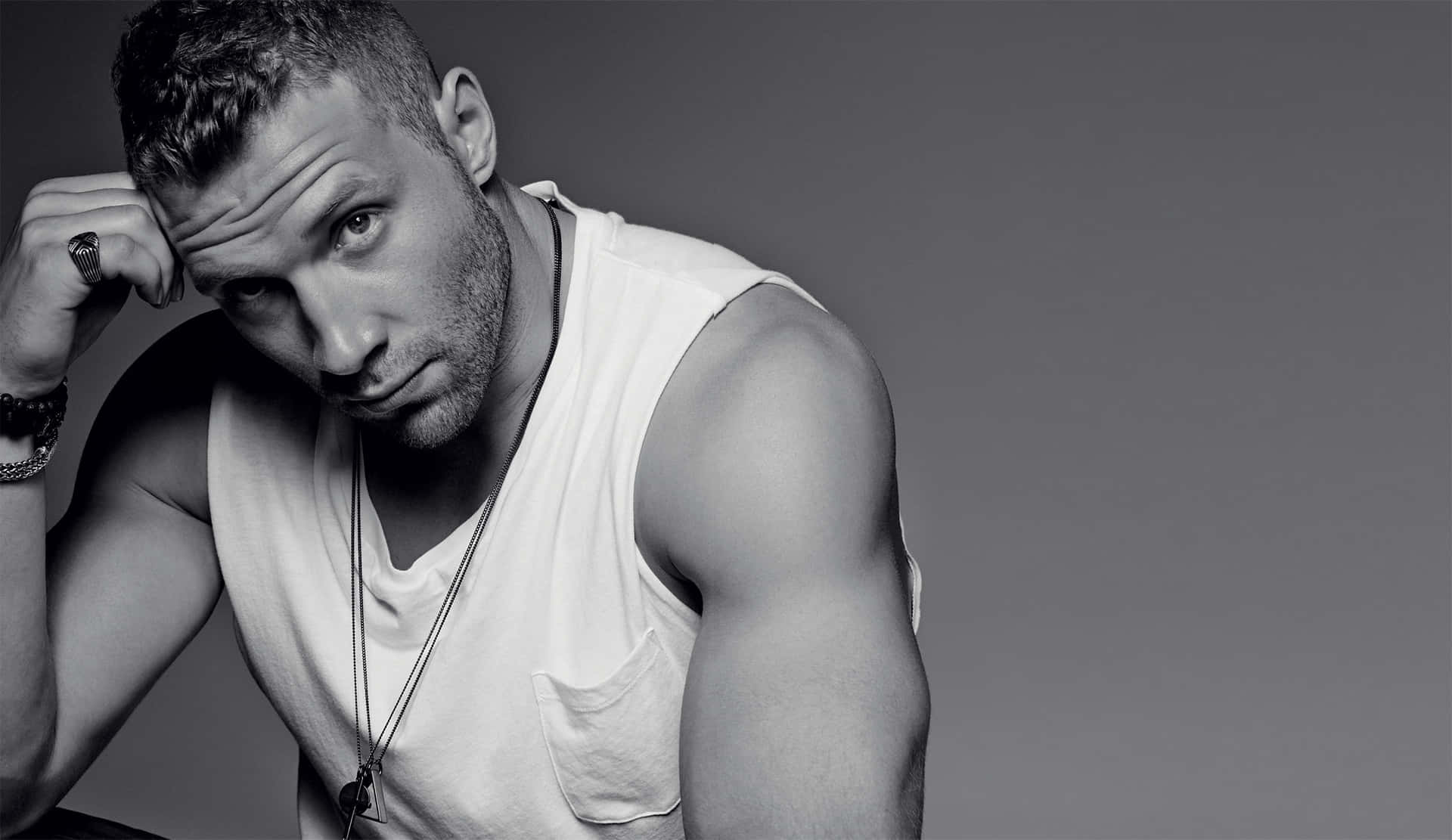 Jai Courtney Blackand White Portrait Wallpaper