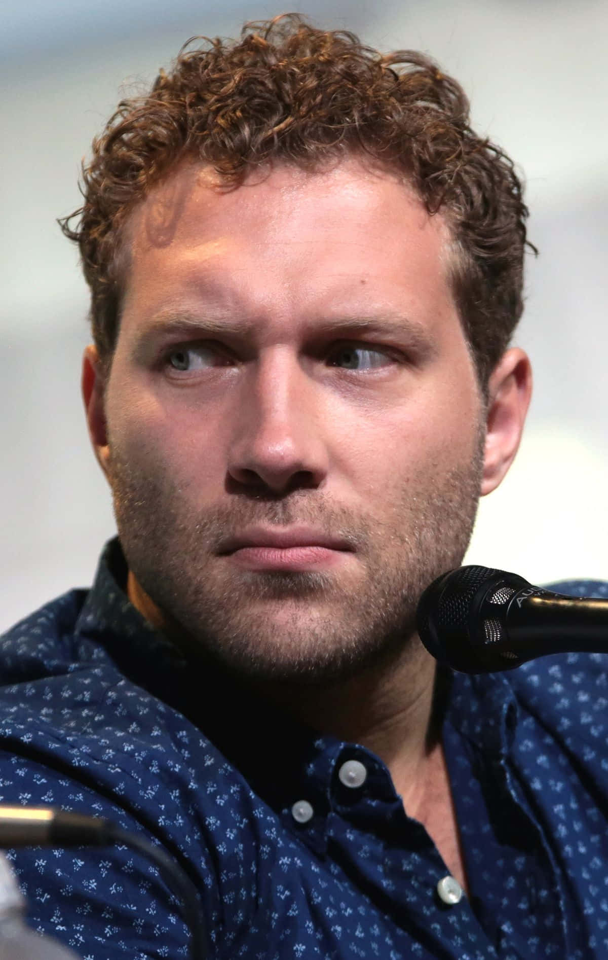 Jai Courtney Speaking Event Wallpaper